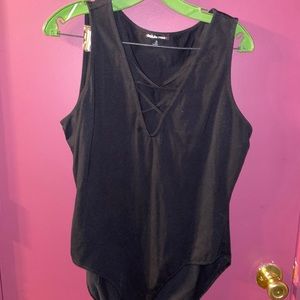 Charlotte Russe 2 pack bodysuits